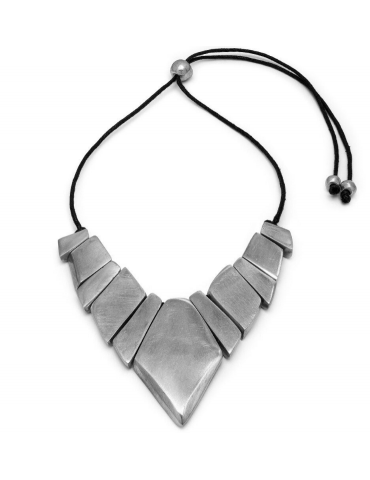 COLLANA A ROMBI IRREGOLARI