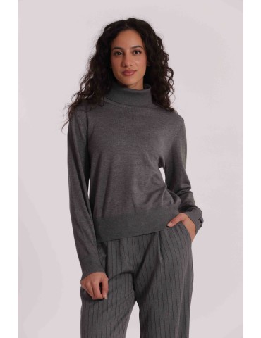 MAGLIA COLLO ALTO IN MANO...