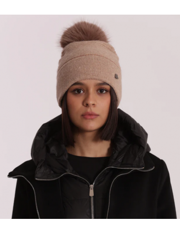 BERRETTO CON DETTAGLIO...