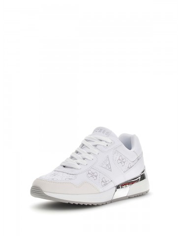 GUESS Runner Mickay 4G logo